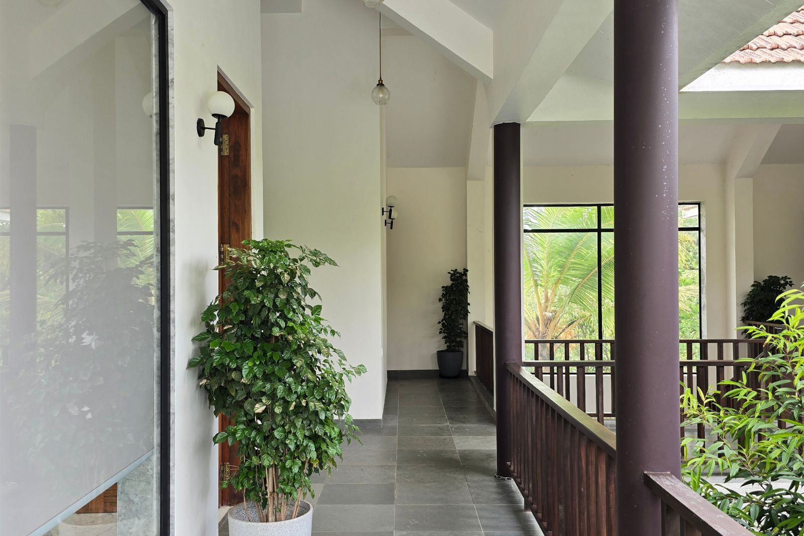 Villa Outdoors